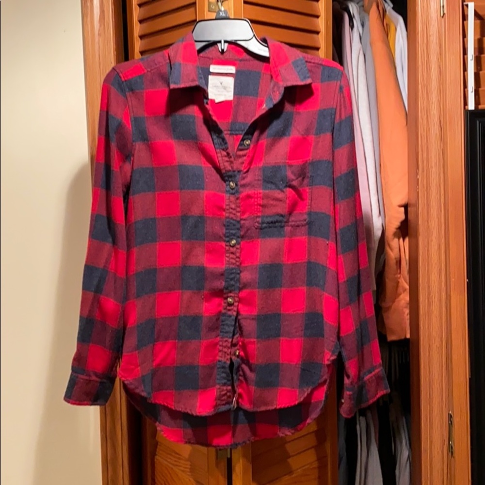 American Eagle Boyfriend Flannel Red Black Small - Picture 1 of 7